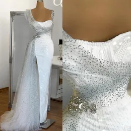 Mode Kristall Meerjungfrau Brautkleider Spaghettiträger Hochzeitskleid Pailletten Illusion Side Split Maßgeschneiderte Sweep Zug Braut Kleider