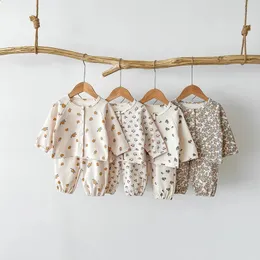 MILANCEL Set pigiama per neonati, camicia e pantaloncini a nido d'ape, ragazzi che dormono 240313
