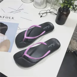 Flops 2023 Женская новая мода Clipon Shoes Sounder Sond Color Sandals и тапочки Плоские повседневные тапочки 4389