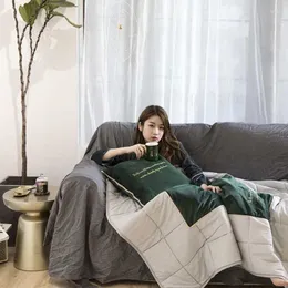 毛布デュアル使用モダン多機能枕ショートぬいぐるみのぬいぐるみバッククッション装飾文字純粋な色105x145cm