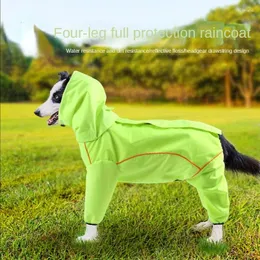 Abbigliamento per cani Impermeabile per animali domestici Abbigliamento per cani Gilet per costumi in PU 300D impermeabile all-inclusive da quattro piedi