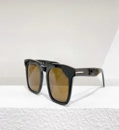 Dax Shiny Blackgray Square Sunglasses 0751 Sunniesファッションサングラス