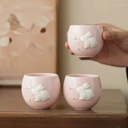 Tekoppar rosa kanin kinesisk söt porslin vatten vacker kopp set teaware vintage muggar för ceremoni tekopp