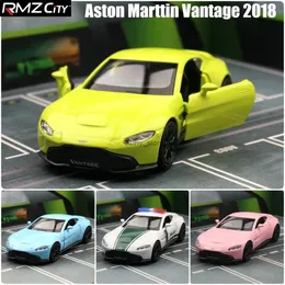 DIECAST Model Cars 1/36 Aston Martin Vantage Toy Car Miniatur Model RMZ City Free Wheels Pokonaj Diecast Alloy Collection Prezent dla dzieci Boyl2403