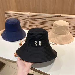 مصمم دلو قبعة رسالة عارضة أزياء تطريز قبعة رجالي القبعات القبعات حديقة شاطئ البيسبول شاطئ