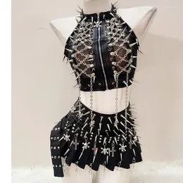 Kobiety z czołgów damskich Topy zbiornikowe Nutki Y2K Crop Top Gothic Punk Vintage Corset Cross Cross