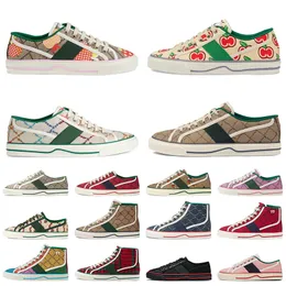 2024 Low Top Canvas Designer Casual Shoes 1977 Women Mens Cotton Fabric Flat Trainers White Multi Red Black Pink Vintage Platform Sports Sneakers Size 35-44