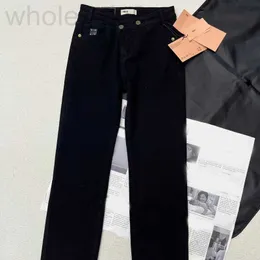 Designer di jeans da donna Inizio primavera nuovo stile Miu Yuanqi Academy dolce, snellente, lucido, morbido, traspirante, versatile jeans a gamba dritta RQZO