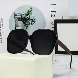 مصمم العلامة التجارية نظارة شمسية مجانية شحن كلاسيكي Gu كبير مربع الإطار الشمسي النظارات الشمسية السفر الاتجاه الرجال والنساء نظارات هدايا