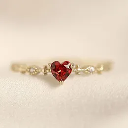 Cluster Rings Fashion Charm Love Ruby For Women Adjustable Heart Crystal Zircon Ring Woman Accessories Wedding Party Jewelry Gift