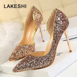 Pompalar Lakeshi Kadınlar Pompalar Aşırı Seksi Yüksek Topuklu Kadın Ayakkabıları İnce Topuklu Ayakkabı Düğün Ayakkabıları Altın Şerit Beyaz Bayan Ayakkabı