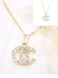 Designer 18K Gold Plated C-Letter Pendant Halsband kedja Crysatal Rhinestone Märke för kvinnor Bröllopsfest smycken par älskare gåvor