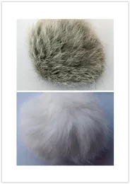 منتجات الحيوانات الأليفة Cat Natural Toy Ball Rabbit Fur Ball No Daled Pet Toy Whitegrey 5cm DIA 50PCSLOT4060291