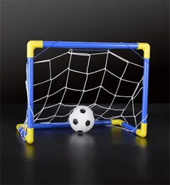 Folding Mini Football Soccer Ball Goal Post Net Set Pump Kids Sport Inomhus utomhusspel Toys Child Birthday Present Plastic 1879425
