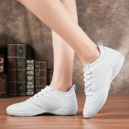 أحذية خفيفة الوزن أبيض ناعم لألعاب القوى أحذية المرأة مريحة صالة رياضية التمارين الرياضية الأحذية الرياضية الفتيات السيدات تدريب أحذية التشجيع