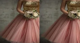 Abiti da damigella d'onore con paillettes oro vintage Una linea di lunghezza tè Blush Pink Tulle Lunghezza cocktail Abiti da damigella d'onore corti7400195