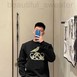 Erkek Hoodies Sweatshirts Tasarımcı Yeni Yüksek Kaliteli Luo Aile Kazak Sonbahar Kuş Bitkisi Bitkisel Nakış Yuvarlak Boyun Çift Doğru Baskı Düzenli Marka SJC9