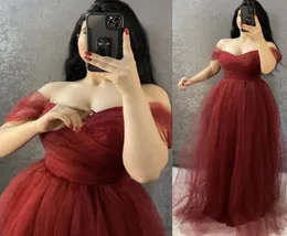 Burgundy Akşam Giyim Elbiseleri 2022 Afrika Suudi Arabistan Kapalı Omuz Kadınlar Formal Elbise Bir Çizgi Prom Gowns Ünlü Nane Yeşil Tul7669165