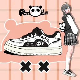 Skor Amy och Michael Cute Anime Panda Shoes Lovely Girls Students Casual Sports Sneakers Kvinnor Tennis Kvinnliga skatebrädskor