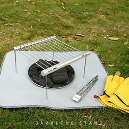 Griglia per barbecue portatile pieghevole in acciaio inossidabile Griglia per barbecue Mini griglia per barbecue tascabile Accessori per barbecue per uso domestico nel parco 240308