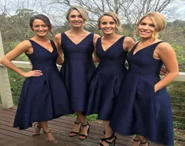 2017 Garden Short High Low Bridesmaid Dresses With Pockets Navy Blue Cheap VNeck Pleats Maid Of Honor Gowns Formal Junior Bridesm8705848