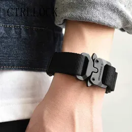 Bangle Ctrllock Techwear Funktionella armband Armband Punk Par Hiphop Justerbara nylonarmband Handtillbehör 240319