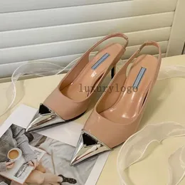 Slingbacks Heels Designer Luxury Womens Dress Shoes Gold Printed Leather Buckle Pumps Pointy Toe Shele Sandals 7.5cm Careed Careers Airsts 35-42 3.7 03