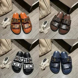 Designer shoes women slippers men summer brown sandals thick soled shoes leather buckle pairs F sandals beach rubber flat heels leisure hotels bathtub slippers