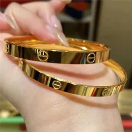 Original 1to1 Cartres Bracelet Seize Nansha Gold Card Home Womens Screw Pattern Buckle Expert Ring Tiktok Live Broadcast T36D