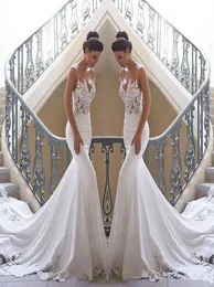 2019 Nuove spalline in pizzo Sirena Abiti da sposa da spiaggia Raso Applique in pizzo Sweep Train Boho Abiti da sposa da sposa robes de ma4471529