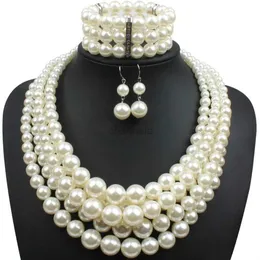 Bracciale New fashion perle esagerate Collana con filo orecchini braccialetto con perline 3 set di gioielli in cristallo ceco multistrato con perle da donna 240319