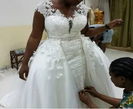 Afrikanska spetsbröllopsklänningar med löstagbara tåghandverkslock ärmar ren nacke plus storlek brudklänning vestidos de novia2156715