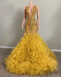 Diamonds Prom Mermaid Gold Blowly Dress for Black Girls 2024 Koraliki Rhinestone Sheer O Szyja Tiulowy warstwowe marszki imprezowe suknie wieczorowe Vestidos de Fiesta 0315