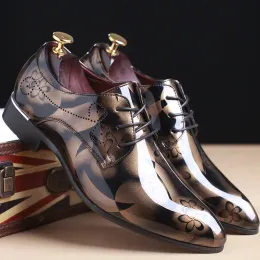 Stivali da ufficio per uomini abbigliamento per le scarpe floreali uomini scarpe in pelle formale scarpe da sposa di lusso da spicco uomini oxford scarpe più 3748