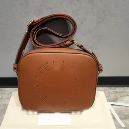 Briefriemen Designer-Umhängetasche Stella Umhängetasche Runde Messenger-Geldbörse Mode Kameratasche Hochwertige Echtleder-Luxushandtasche für Frauen Einfaches lässiges Loch