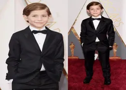 Oscar Jacob Tremblay Crianças Ocasião Desgaste Página Menino Smoking Para Meninos Criança Ternos Formais Jaqueta Calças Gravata borboleta Boy039s weddi9797669