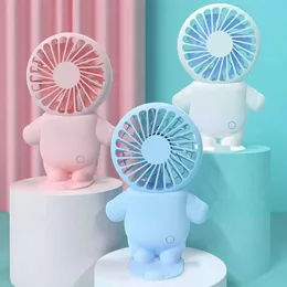 Elektrikli fan 1 adet. Braket ile sevimli Portable Fan Mini Küçük USB Şarj Fanı Taşınabilir Pembe Mavi Mini Astronot Fan 240319'u şarj etmek için yaz için hediye