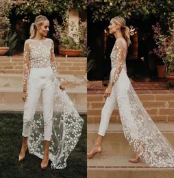 Bohemian Lace Wedding Dress with Jumpsuit 2020 Modest Long Sleeve Backless Jewel Countryside Beach Bride Pant Suit with Train3938057