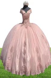 控えめなボールガウンQuinceanera Dresses Off Shoulder Appliques Lace Sweet 16 Cheap Party Dress Vestido DE 15 ANOS1862368