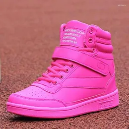 Sapatos casuais 2024 outono rosa cunhas de couro tênis rendas antiderrapante tornozelo botas moda feminina altura interna aumentando inverno