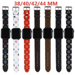 Designer Apple Watch Band Smart Straps For Apple Watch 1 2 3 4 5 6 7 SE Bands 38mm 40mm 42mm 44mm Luxury Brand Mönster Letter V Leather Tyger