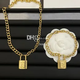 Golden Chain Necklaces Thick Chain Bracelets Jewelry Sets Designer Gold Matal Necklaces Hiphop Style With Gift Box