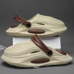대형 남성 샌들 천공 신발 여름 겉옷 래핑 슬리퍼 두꺼운 솔루션 해변 신발 디자이너 신발 크기 38-45 신발 상자