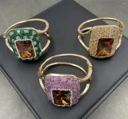 الإسورة الطبيعية CZ Crystal Paded 24K مطلي يدويا للنساء