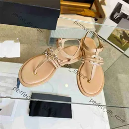 Chanelsandals Populära kvinnors sandaler Fashion Luxury Brand Business Work Leisure Travel Letter Womens High Heels 69