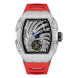 Zegarek Hanboro Men Automatyczne zegarek luksusowe zegarki mechaniczne na rękę Luminous Skeleton Tonneau Case Wodoodporny gumowy pasek kryształowy