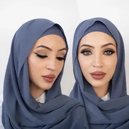 Chiffon hijab set med matchande färgkapskvinnor halsduk sjalar halsdukar underscarf tröja inre mössor högkvalitativa muslimska hijab set 240314