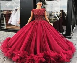 Burgundy Princess Prom Pormal Dresses 2020 푹신한 꽃 레이스 구슬 리아 스블리어 디자인 레이스 투투 전장 이브닝 가운 Wear 8432350