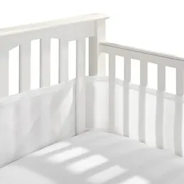 Soft and Breathable Bumpers Fence for born Crib Child Room Decor Bedding Accessories Baby Bed Bumper 240313