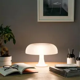 Lampa stołowa z grzybami do sypialni sypialnia nocna dekoracja salonu nowoczesne minimalistyczne lampki kreatywności 240305